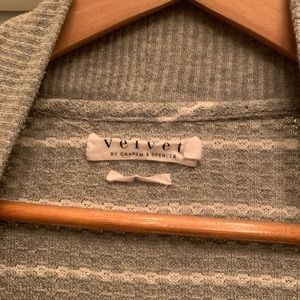 Velvert by Graham & Spencer waffle cardigan size L